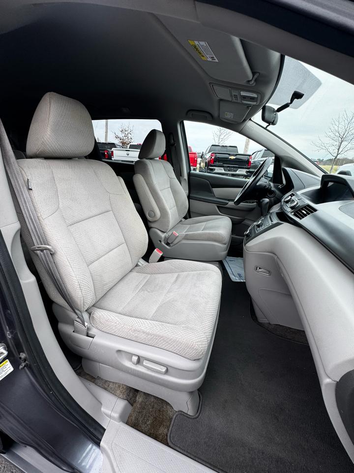 Honda Odyssey 5dr LX 2016
