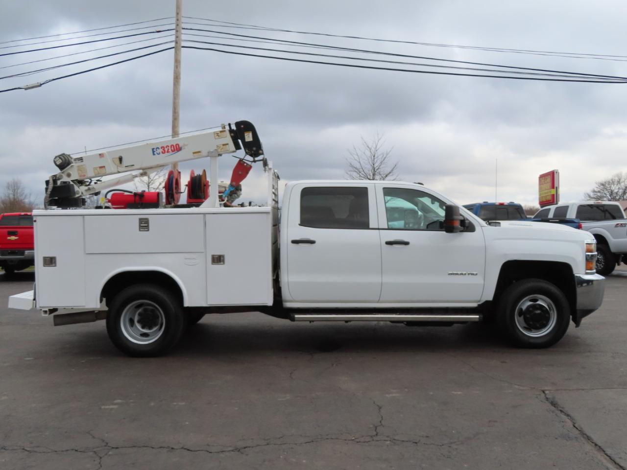 Chevrolet Silverado 3500HD 4WD Crew Cab 167.7" Work Truck 2018