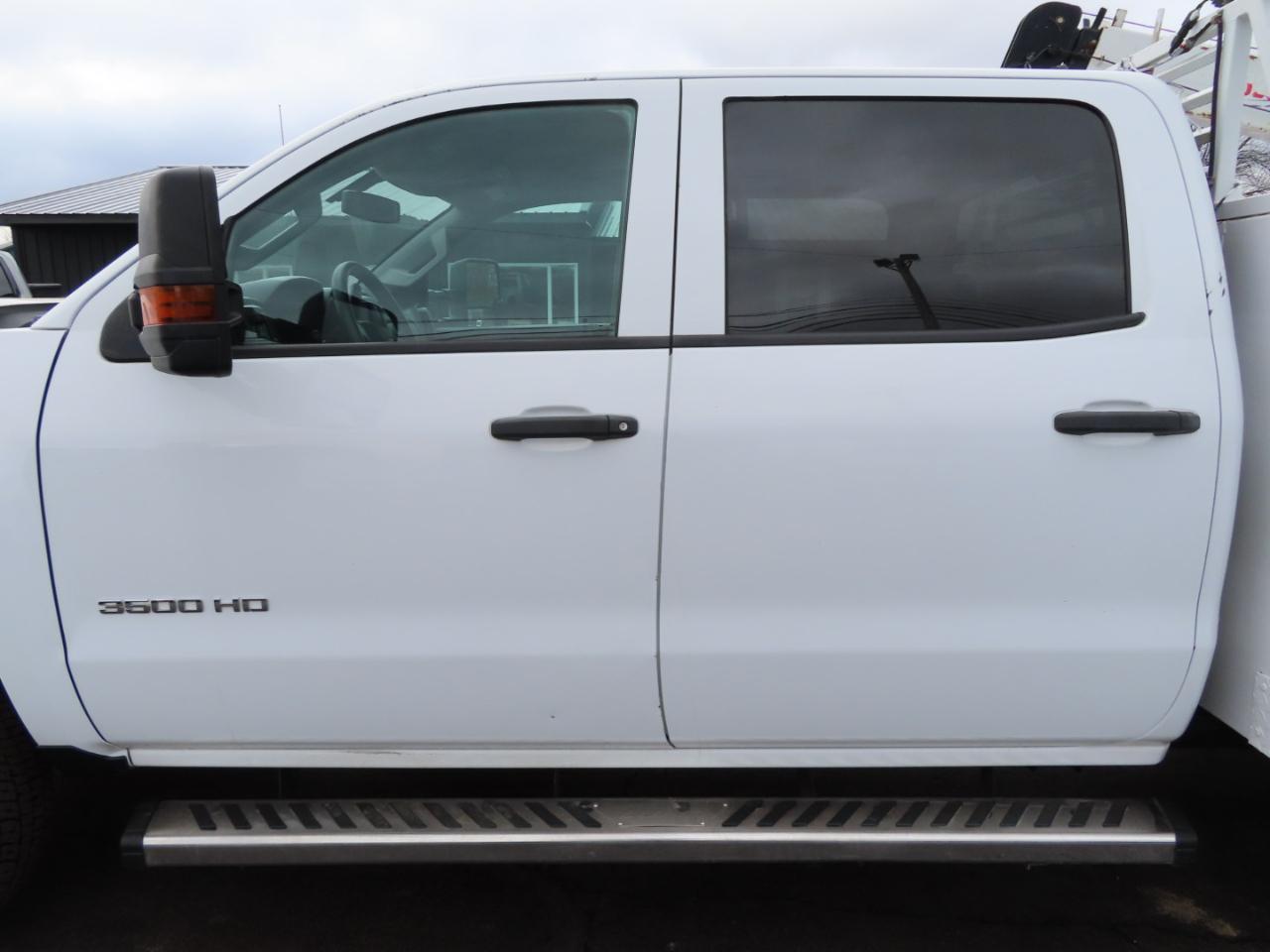 Chevrolet Silverado 3500HD 4WD Crew Cab 167.7" Work Truck 2018