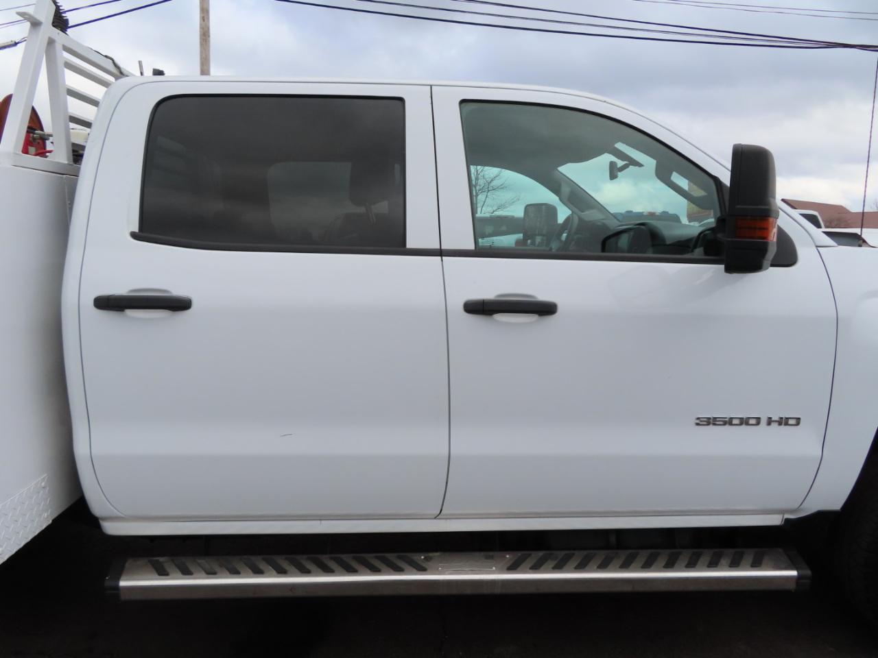 Chevrolet Silverado 3500HD 4WD Crew Cab 167.7" Work Truck 2018