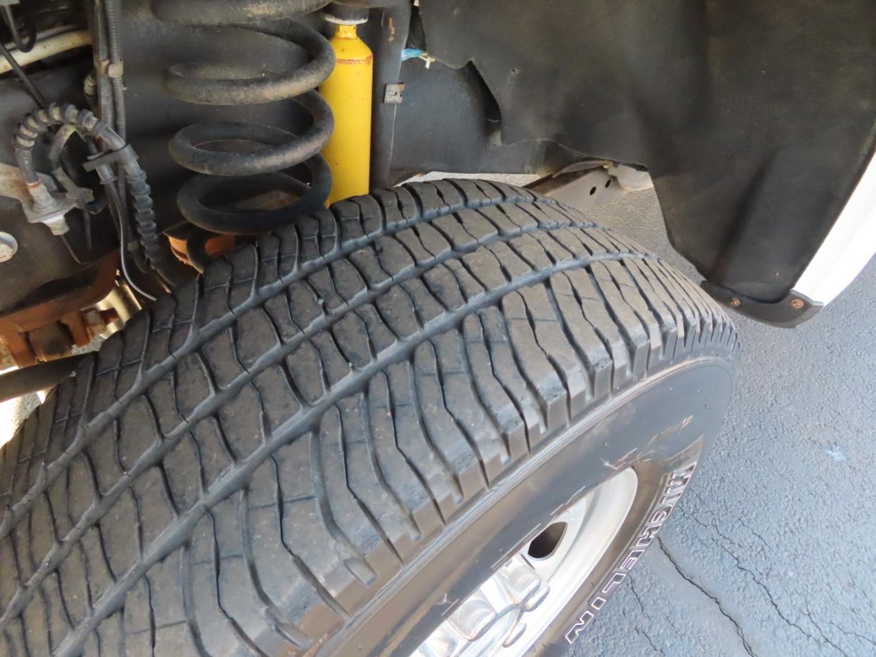 Ford Super Duty F-250 SRW XL 4WD Crew Cab 8' Box 2017