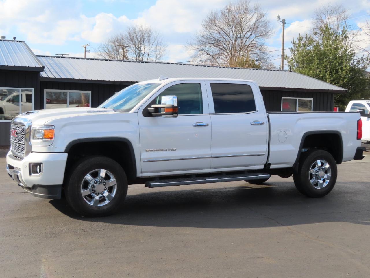 GMC Sierra 3500HD 4WD Crew Cab 153.7" Denali 2019