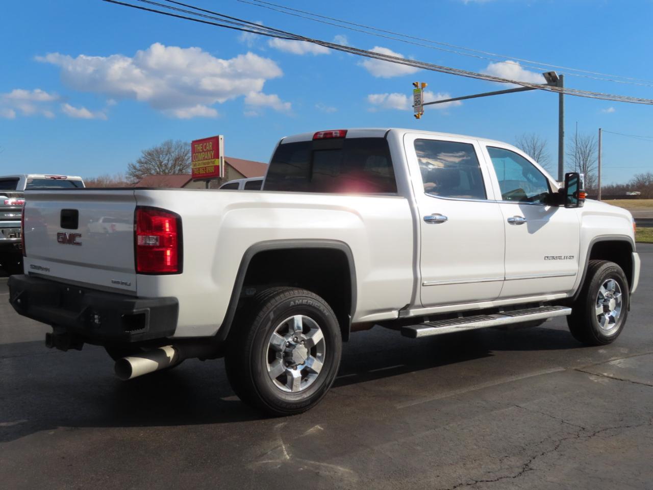 GMC Sierra 3500HD 4WD Crew Cab 153.7" Denali 2019
