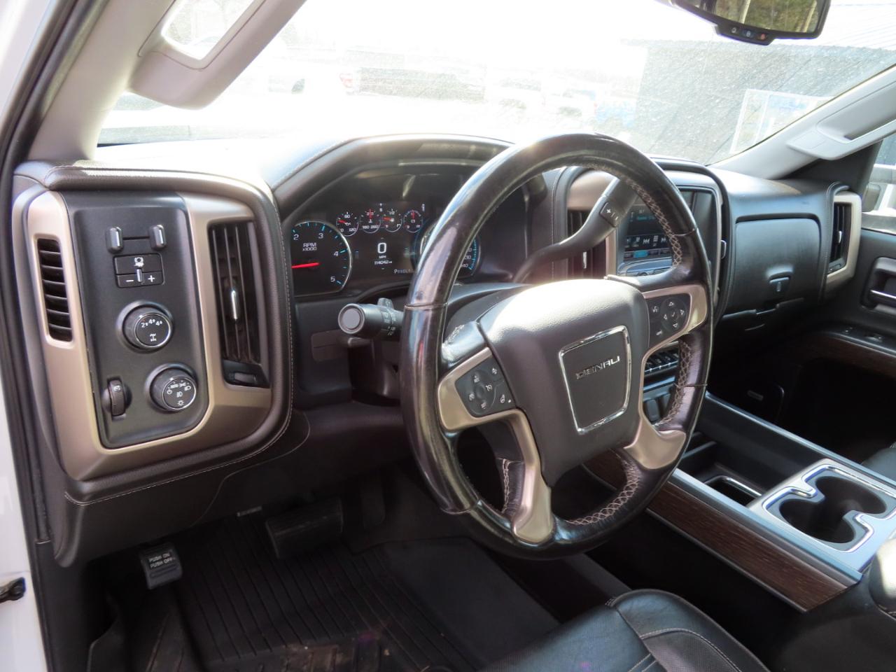 GMC Sierra 3500HD 4WD Crew Cab 153.7" Denali 2019