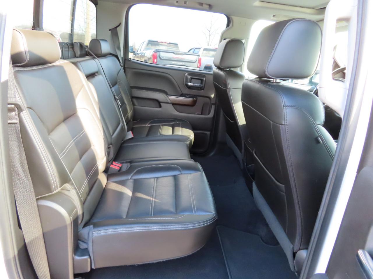 GMC Sierra 3500HD 4WD Crew Cab 153.7" Denali 2019