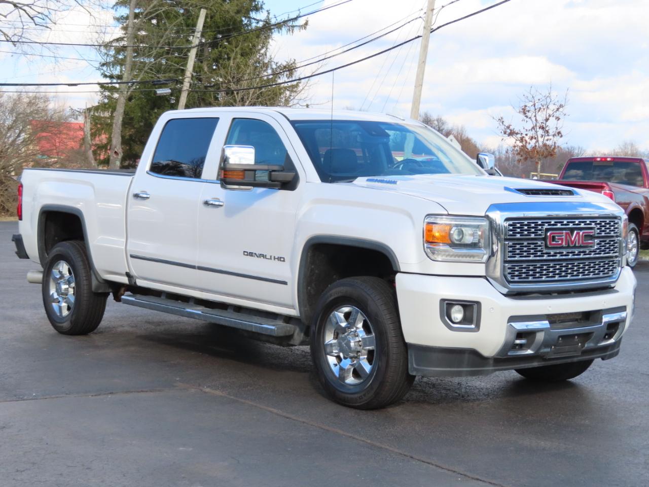 GMC Sierra 3500HD 4WD Crew Cab 153.7" Denali 2019