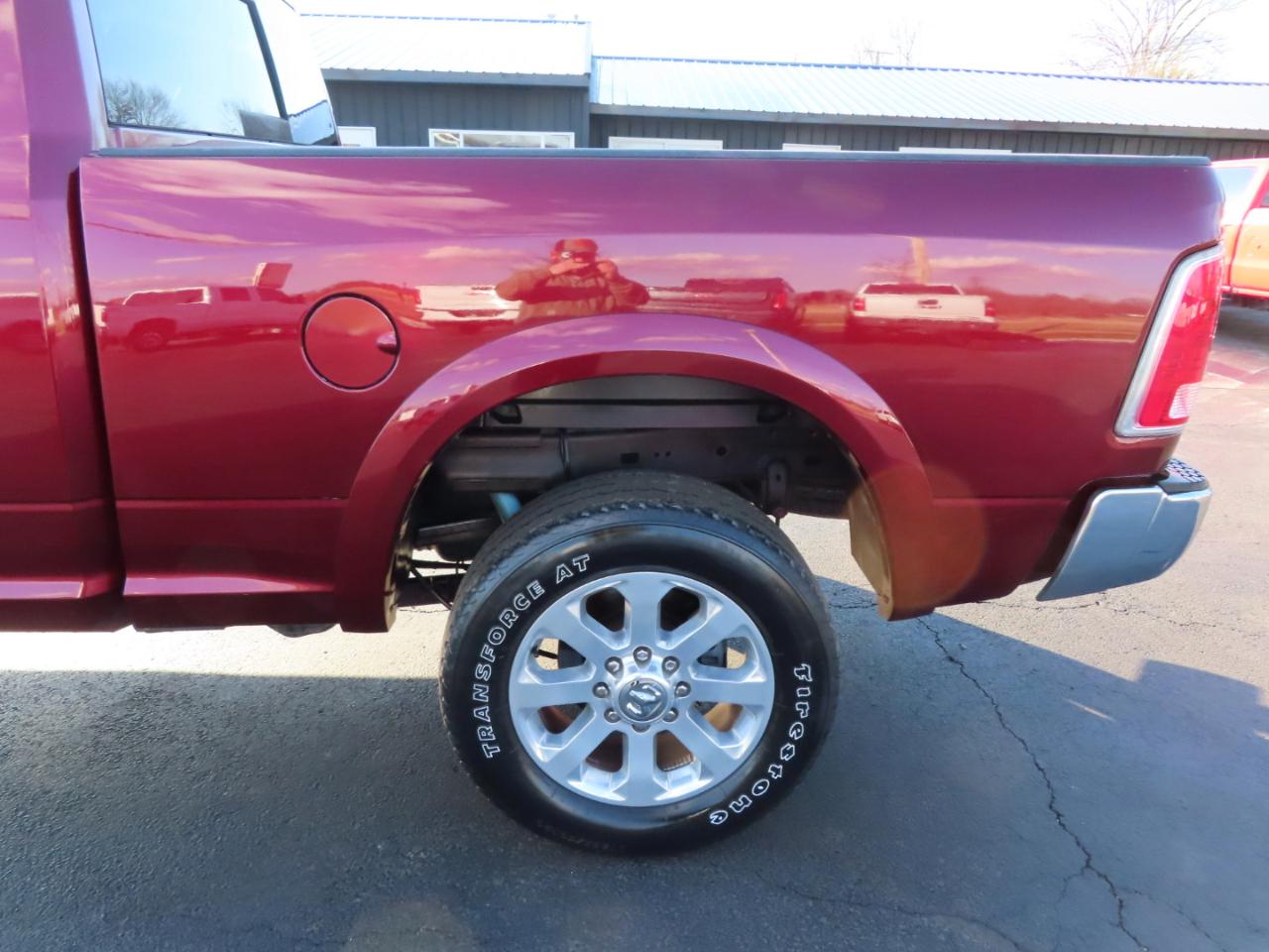 RAM 2500 Longhorn 4x4 Mega Cab 6'4" Box 2017