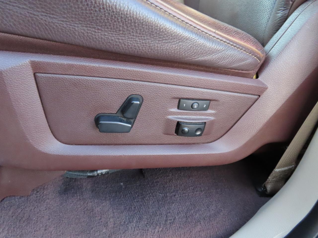 RAM 2500 Longhorn 4x4 Mega Cab 6'4" Box 2017