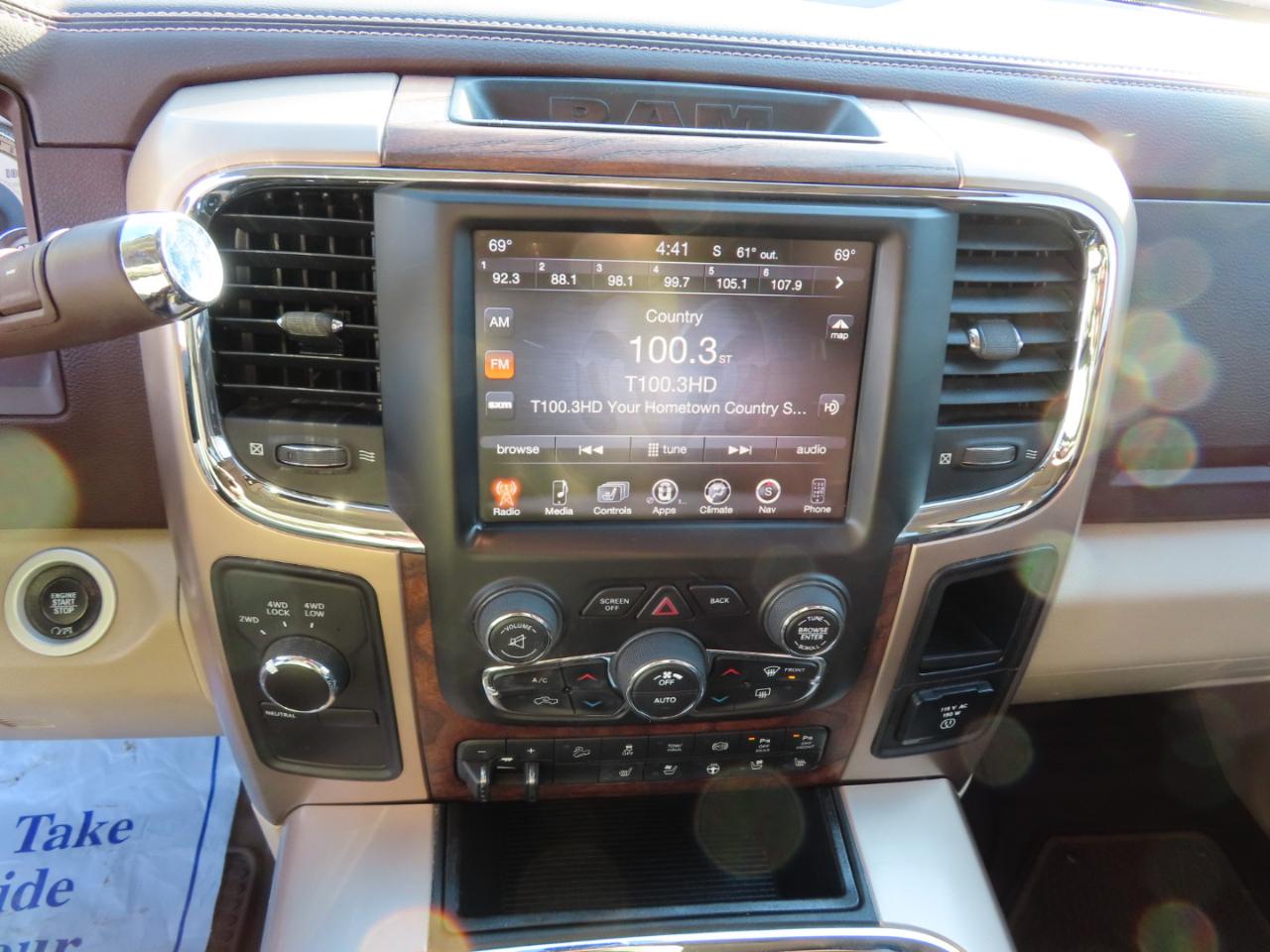 RAM 2500 Longhorn 4x4 Mega Cab 6'4" Box 2017