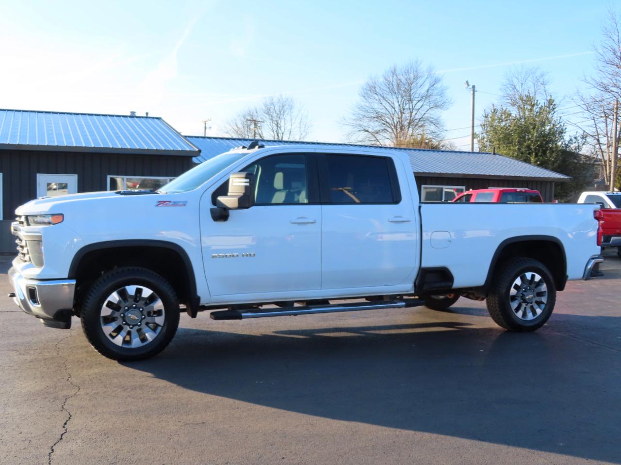 Chevrolet Silverado 2500HD 4WD Crew Cab 172" LT 2024