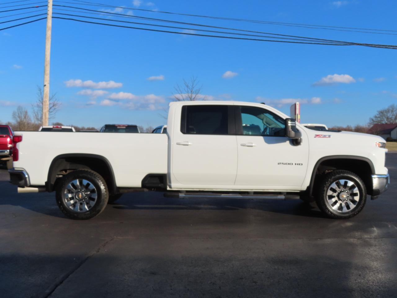 Chevrolet Silverado 2500HD 4WD Crew Cab 172" LT 2024
