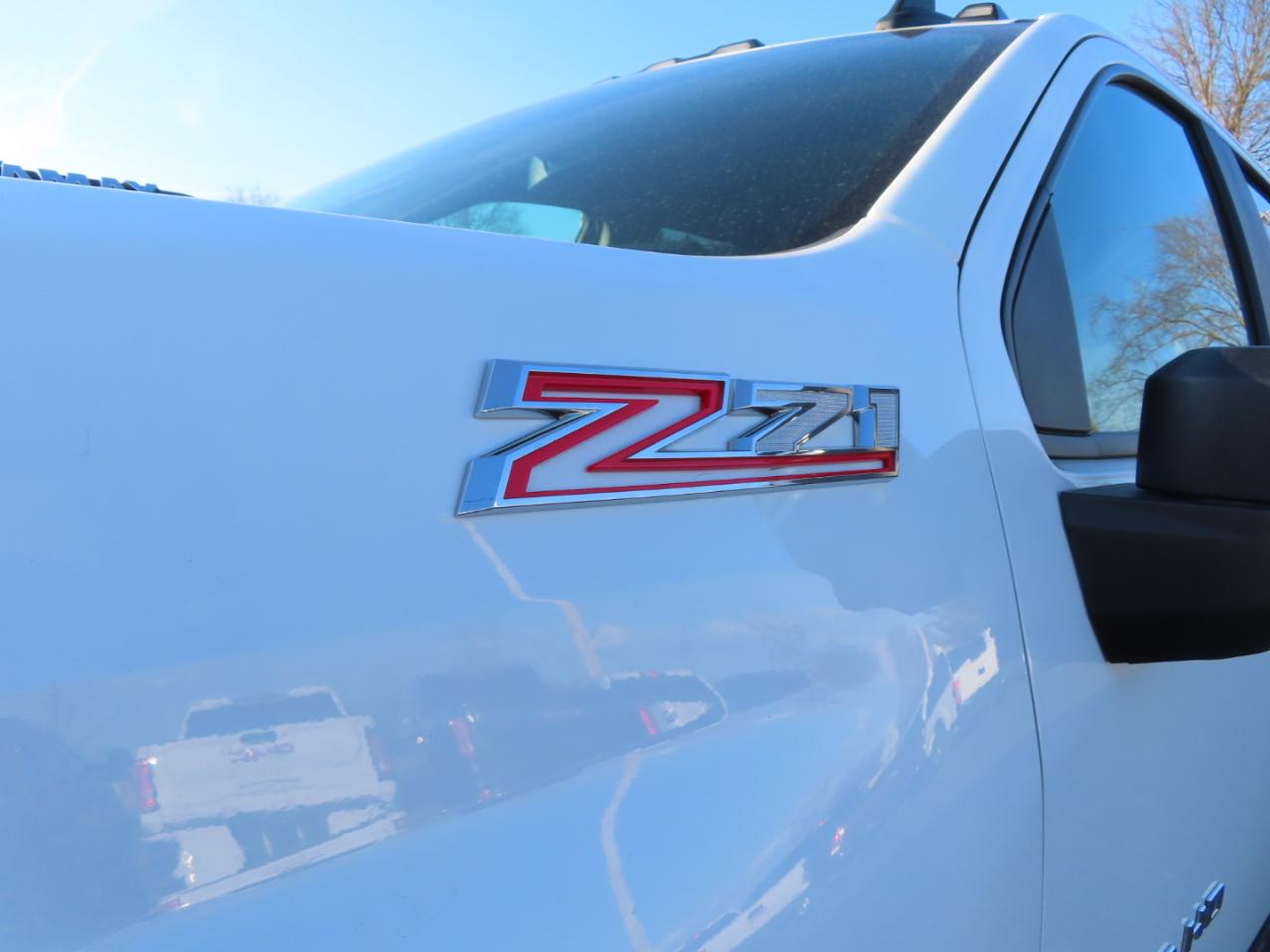 Chevrolet Silverado 2500HD 4WD Crew Cab 172" LT 2024