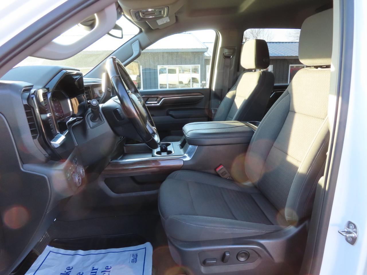 Chevrolet Silverado 2500HD 4WD Crew Cab 172" LT 2024