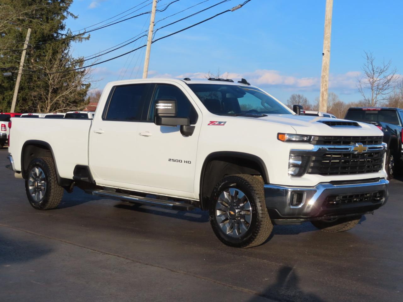 Chevrolet Silverado 2500HD 4WD Crew Cab 172" LT 2024