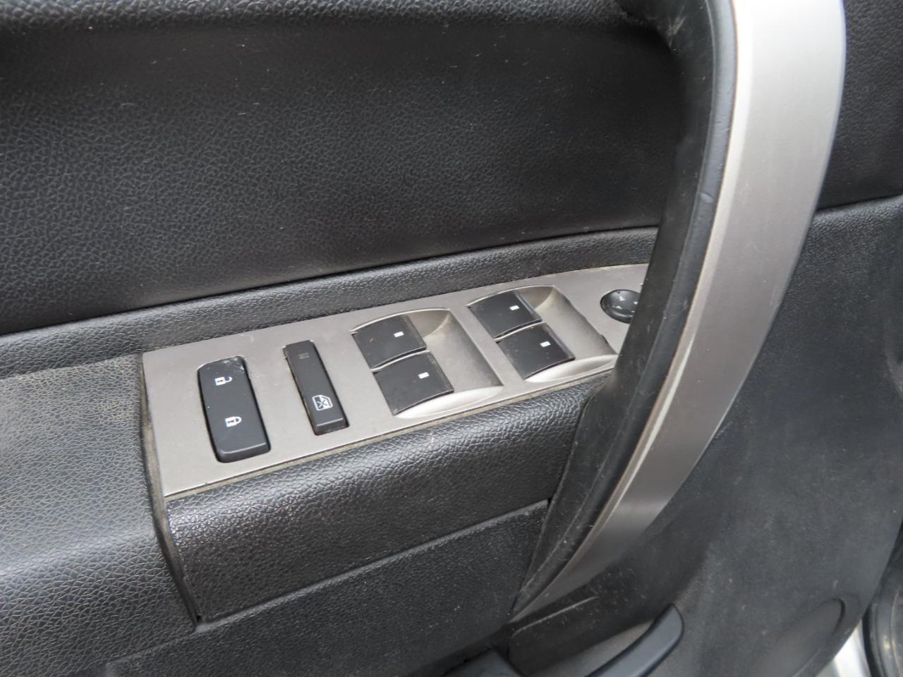 Chevrolet Silverado 2500HD 4WD Crew Cab 167.7" LT 2012