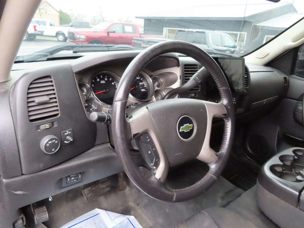 Chevrolet Silverado 2500HD 4WD Crew Cab 167.7" LT 2012