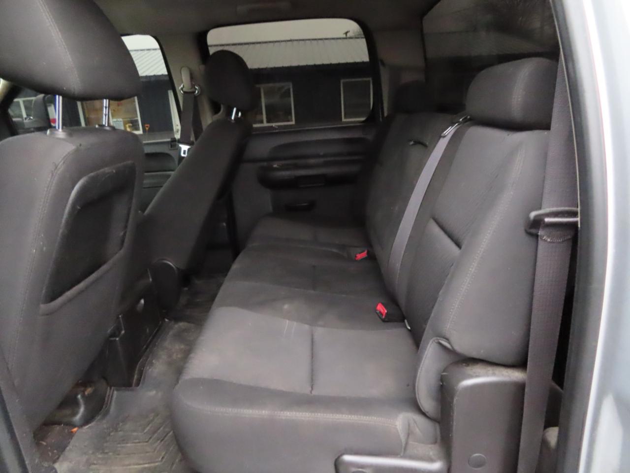 Chevrolet Silverado 2500HD 4WD Crew Cab 167.7" LT 2012