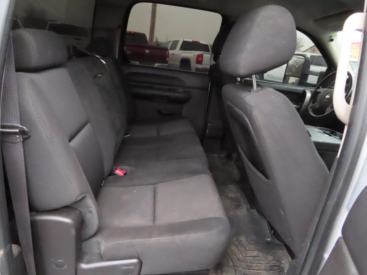 Chevrolet Silverado 2500HD 4WD Crew Cab 167.7" LT 2012