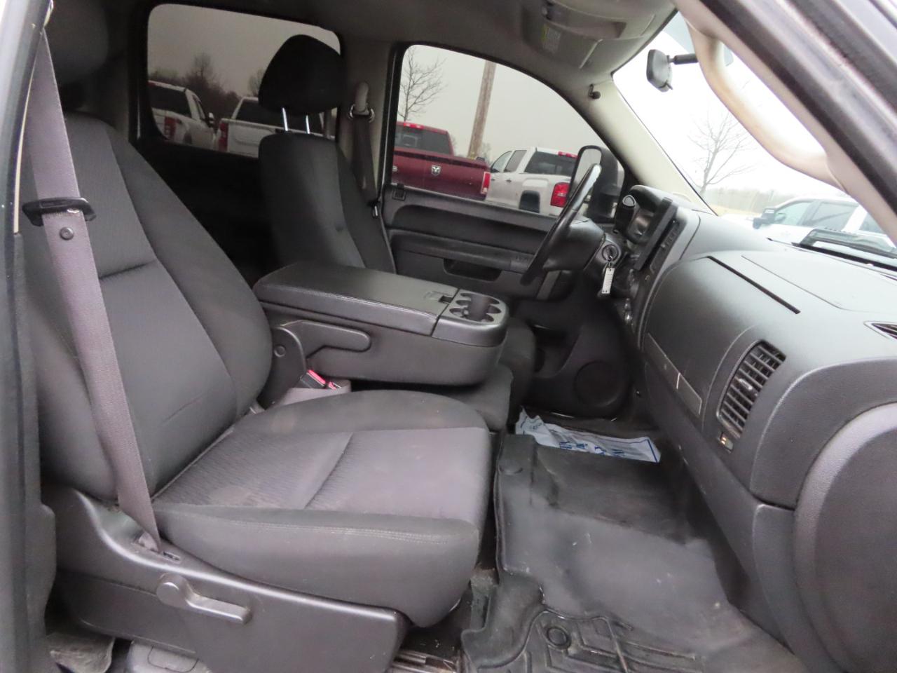 Chevrolet Silverado 2500HD 4WD Crew Cab 167.7" LT 2012