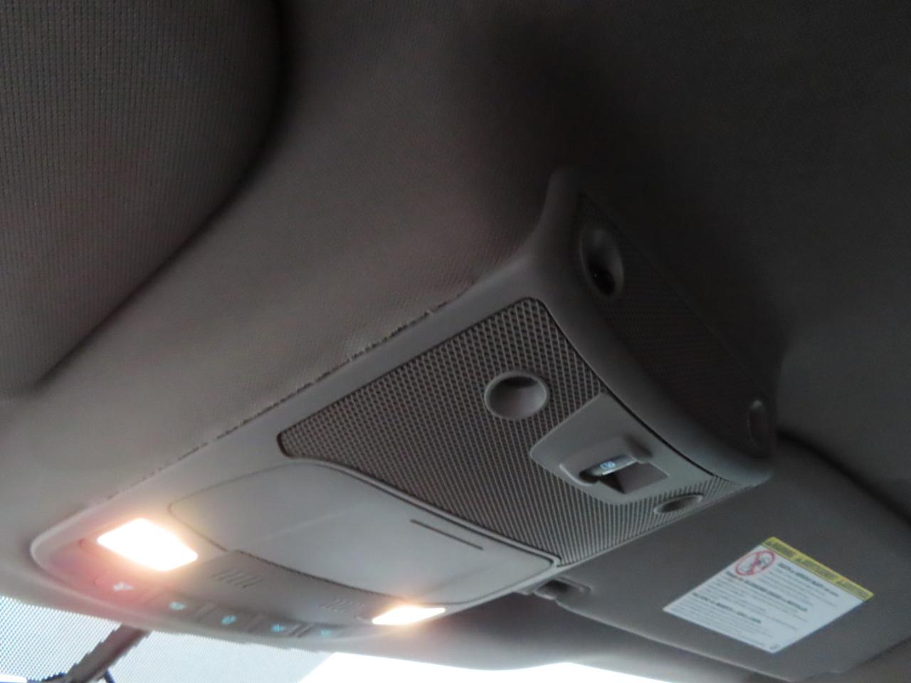 Ford Super Duty F-250 SRW Lariat 4WD Crew Cab 8' Box 2017