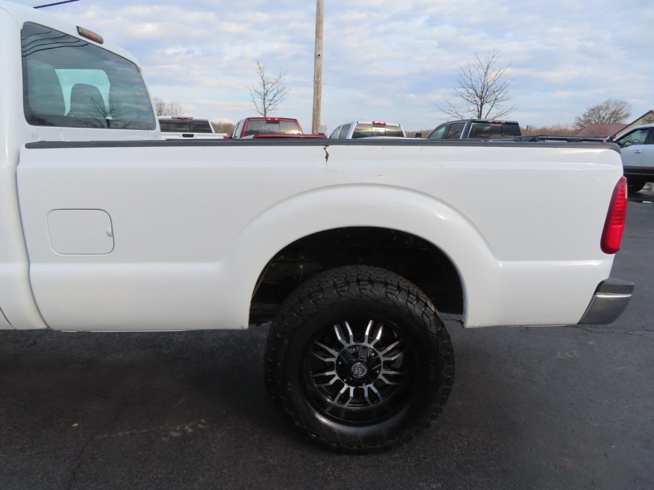 Ford Super Duty F-250 SRW 4WD Crew Cab 172" XL 2011