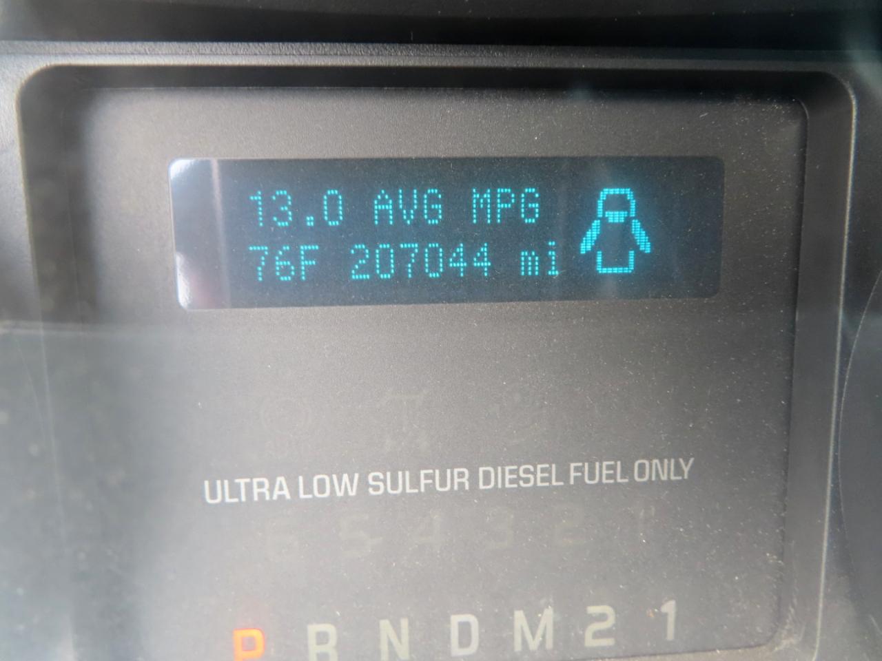 Ford Super Duty F-250 SRW 4WD Crew Cab 172" XL 2011