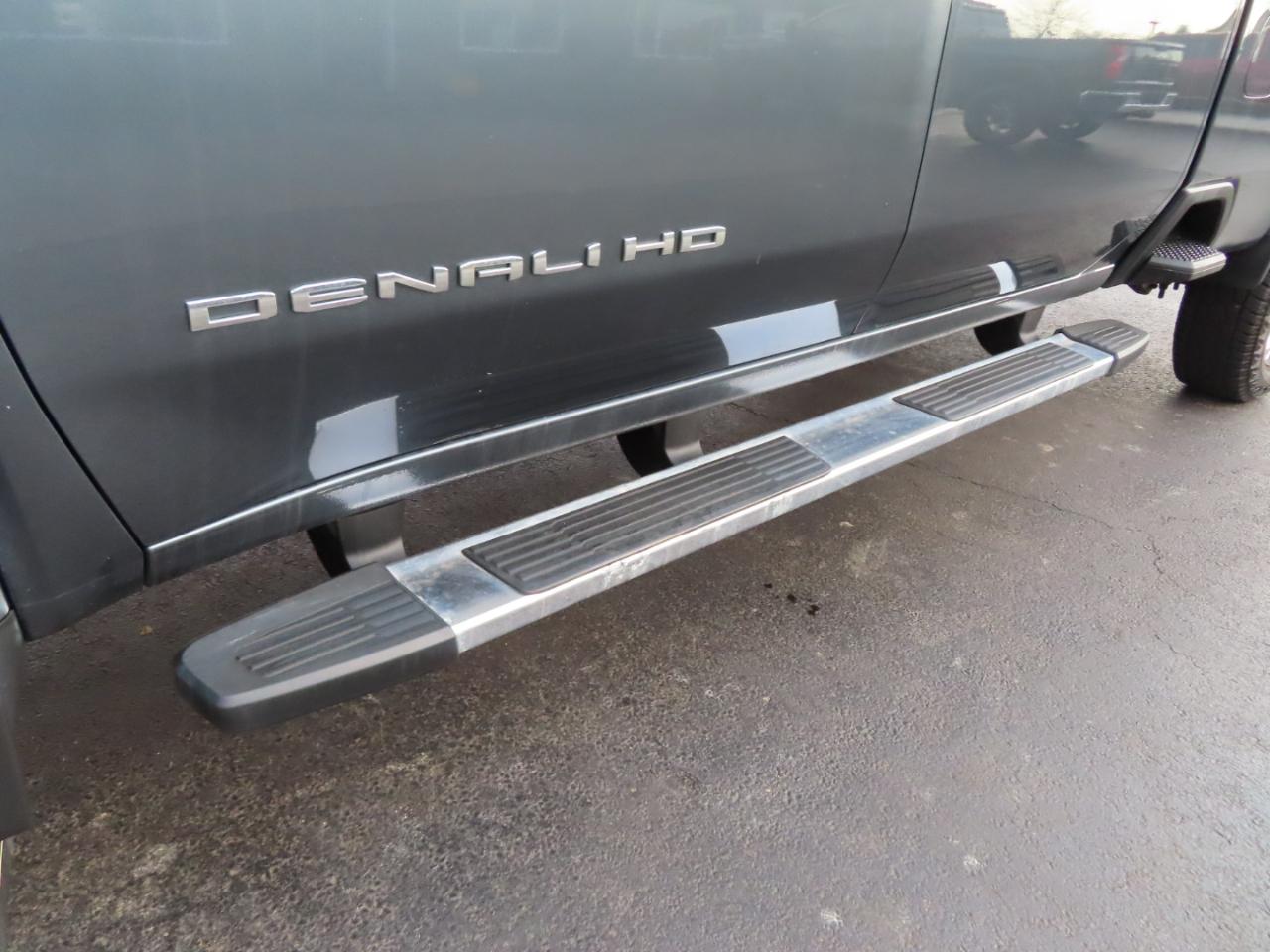 GMC Sierra 3500HD 4WD Crew Cab 172" Denali 2020