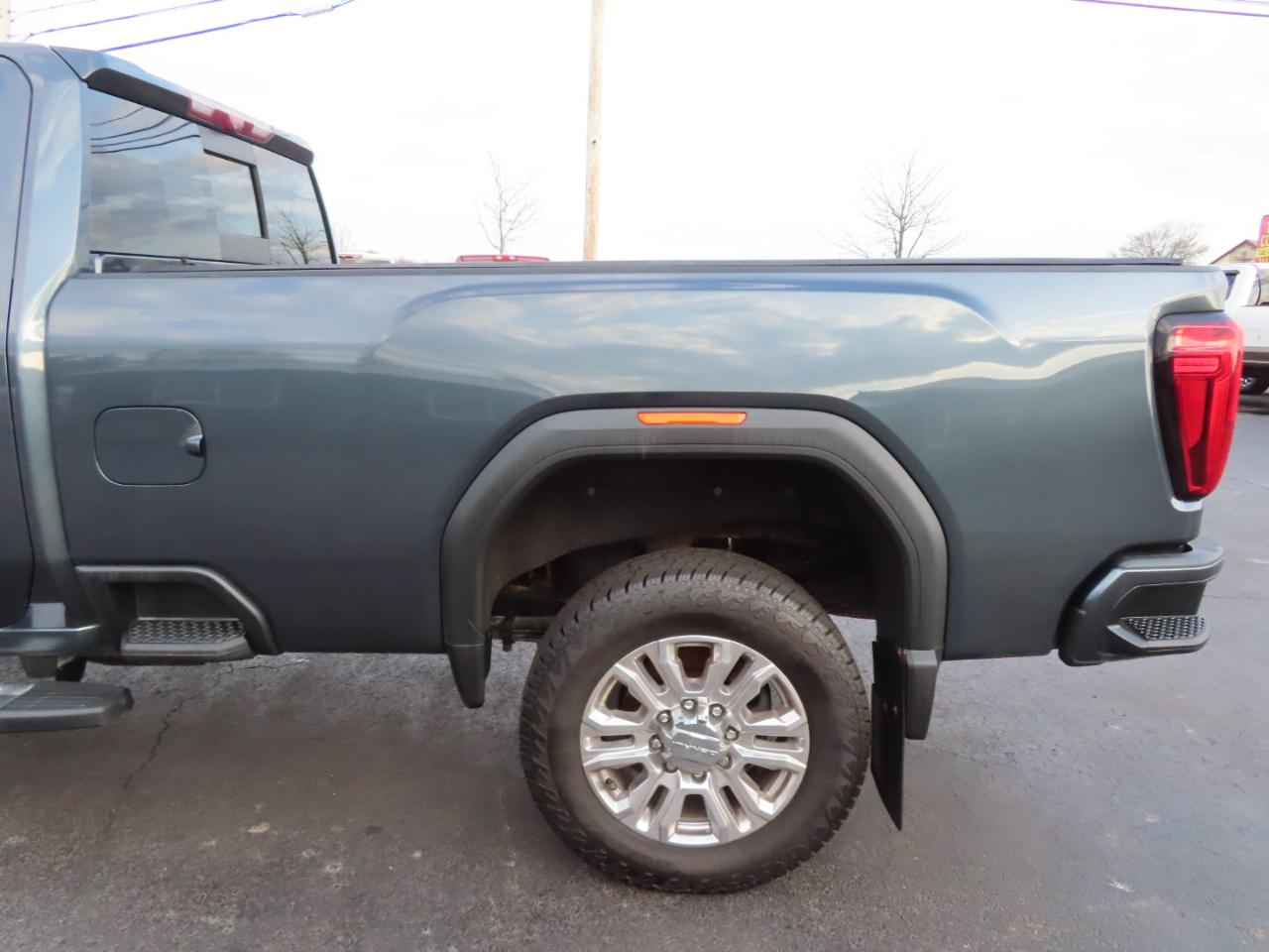 GMC Sierra 3500HD 4WD Crew Cab 172" Denali 2020