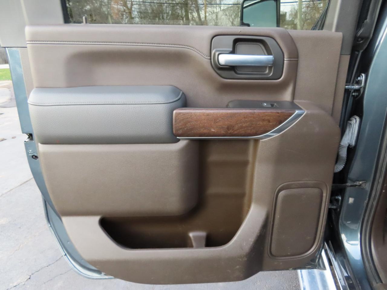 GMC Sierra 3500HD 4WD Crew Cab 172" Denali 2020