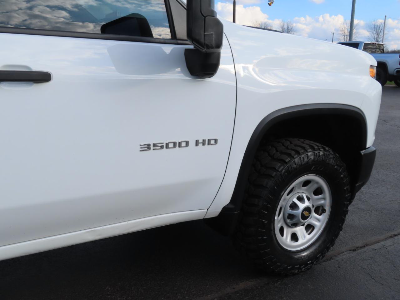 Chevrolet Silverado 3500HD 4WD Crew Cab 172" Work Truck 2020