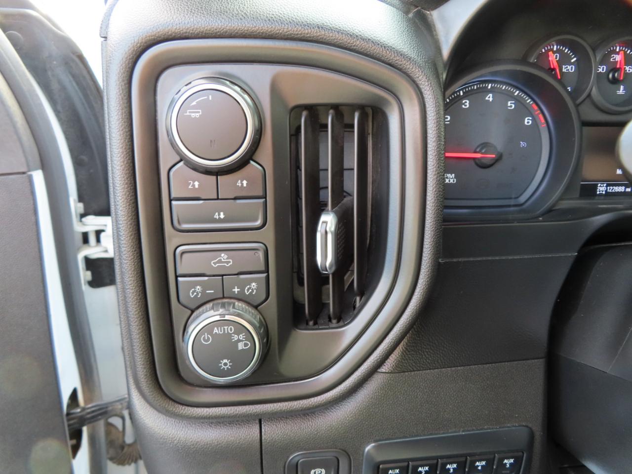 Chevrolet Silverado 3500HD 4WD Crew Cab 172" Work Truck 2020