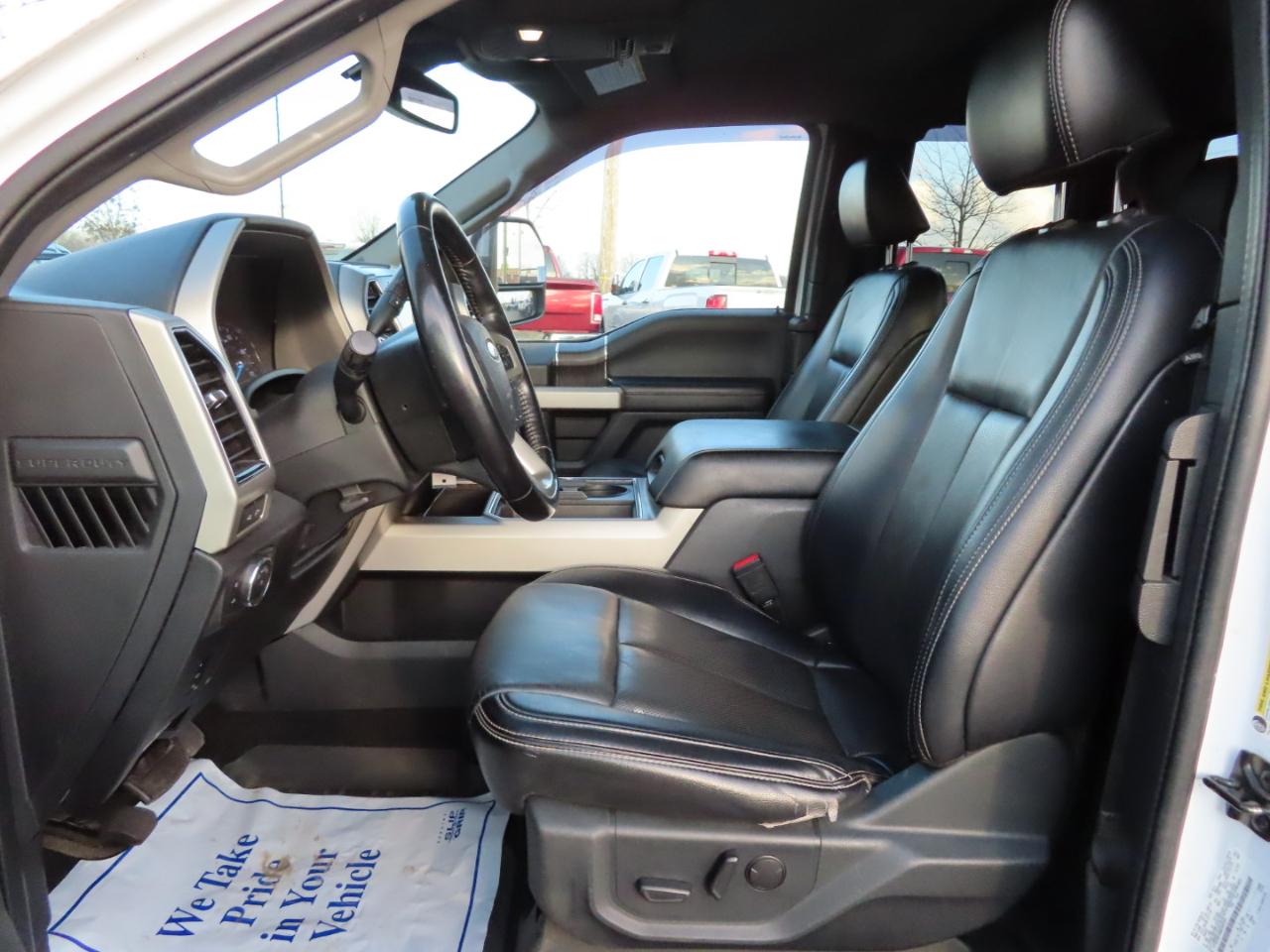 Ford Super Duty F-350 SRW Lariat 4WD SuperCab 8' Box 2021