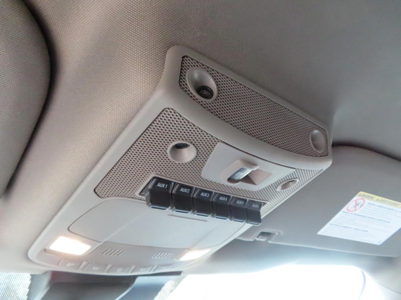 Ford Super Duty F-350 SRW Lariat 4WD SuperCab 8' Box 2021