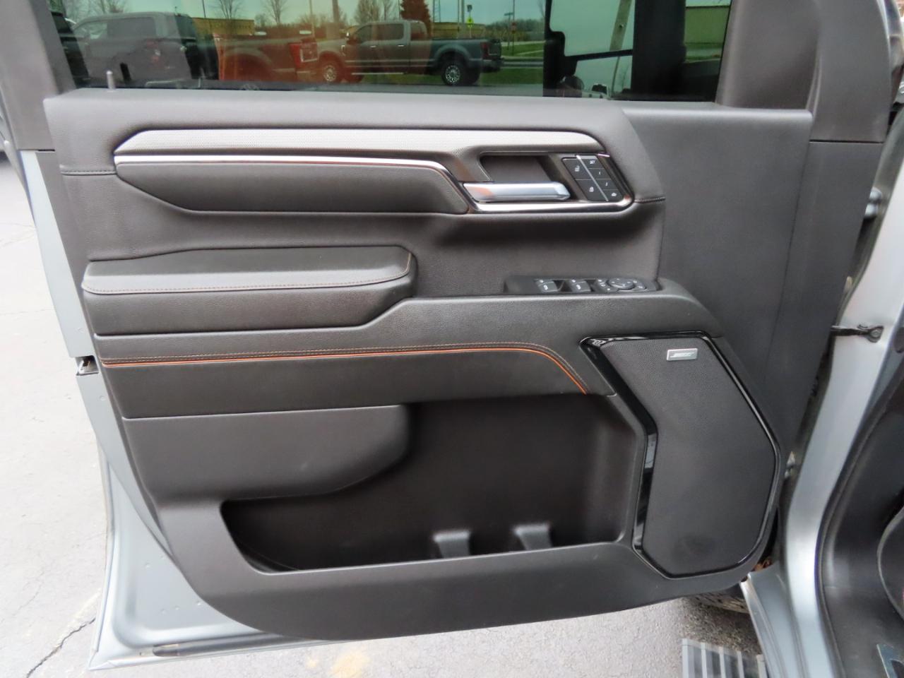 GMC Sierra 2500HD 4WD Crew Cab 159" AT4 2024