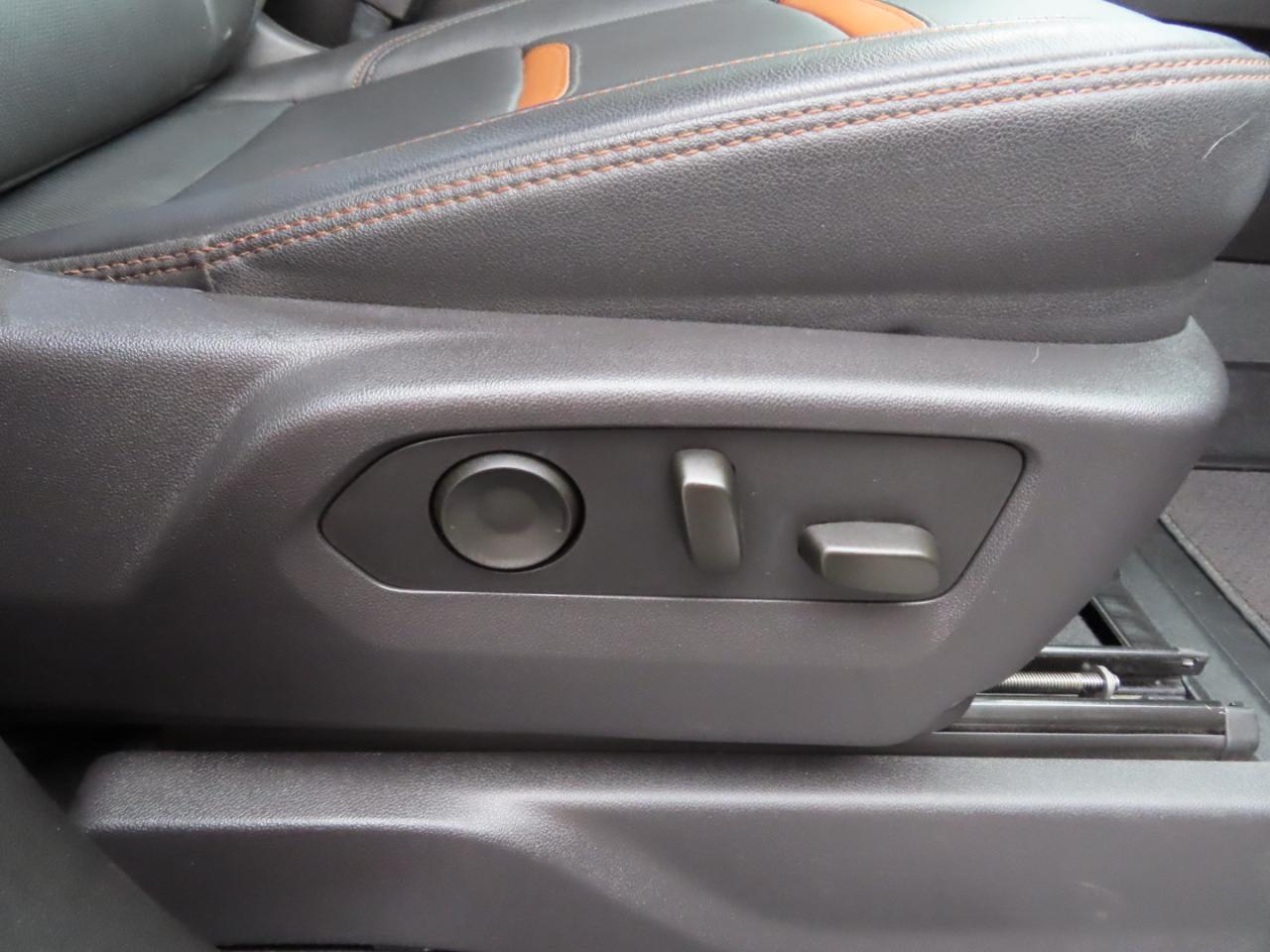 GMC Sierra 2500HD 4WD Crew Cab 159" AT4 2024