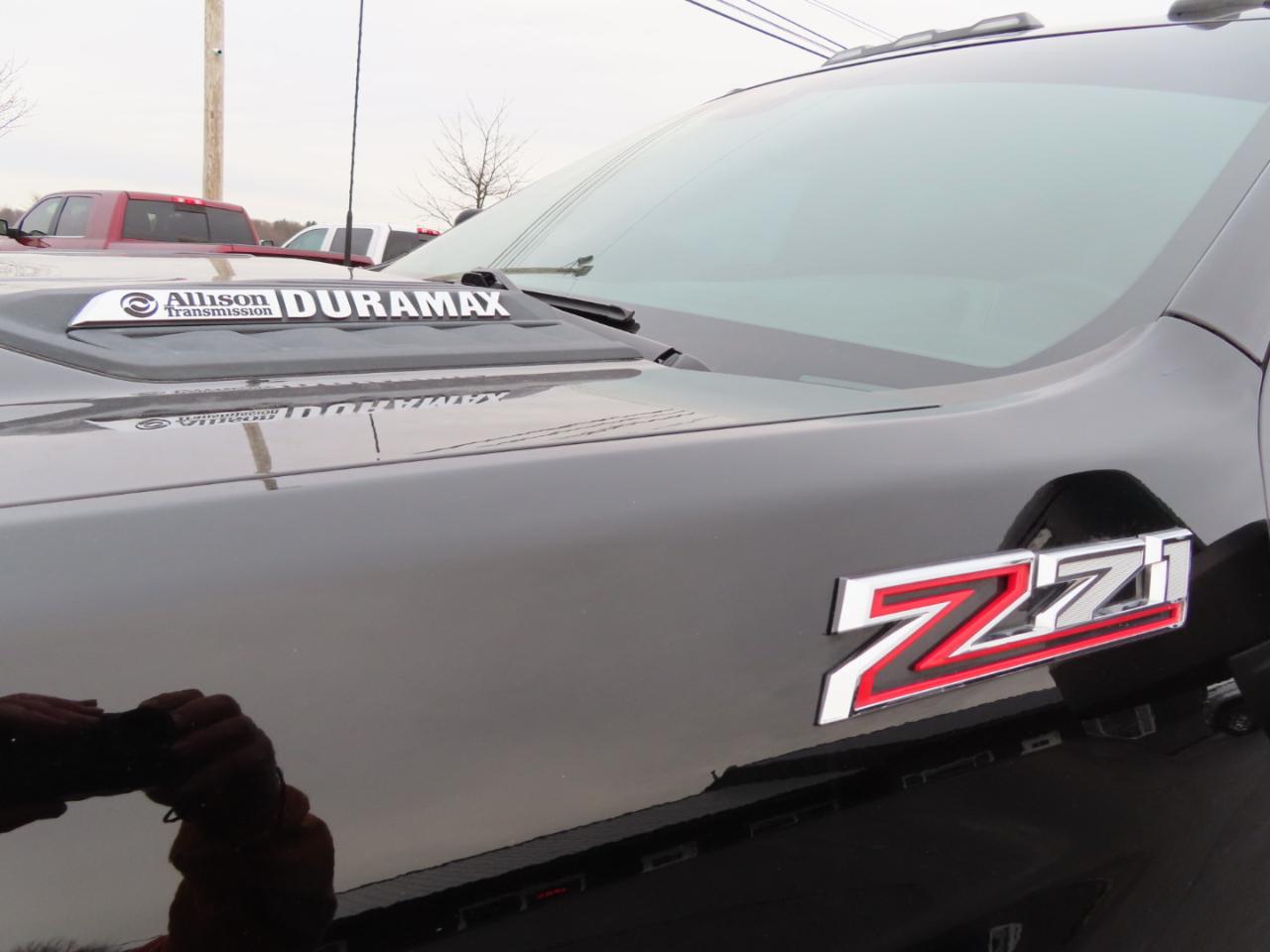 Chevrolet Silverado 3500HD 4WD Crew Cab 159" LT 2024