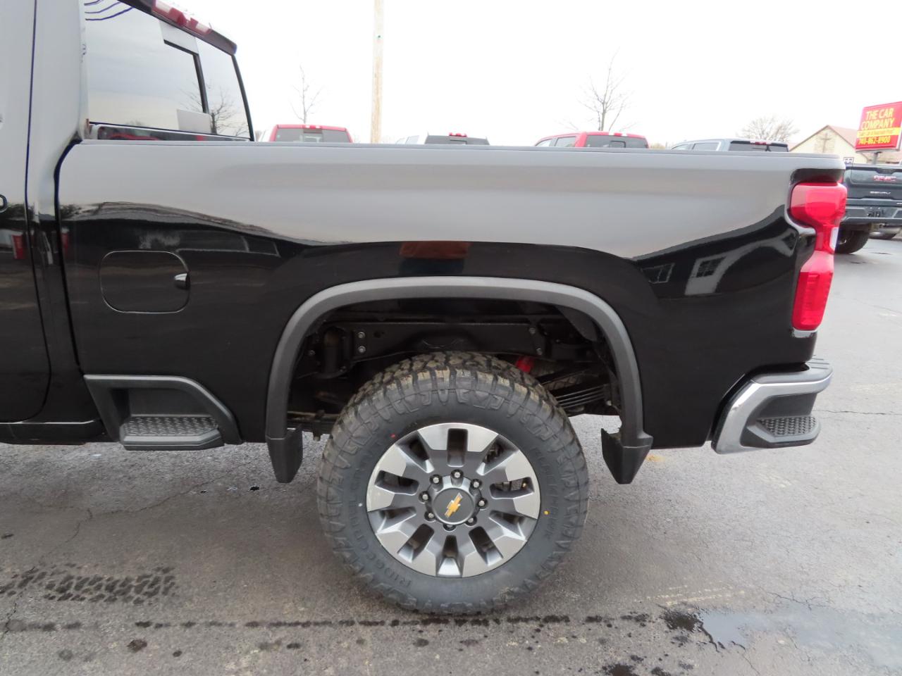 Chevrolet Silverado 3500HD 4WD Crew Cab 159" LT 2024