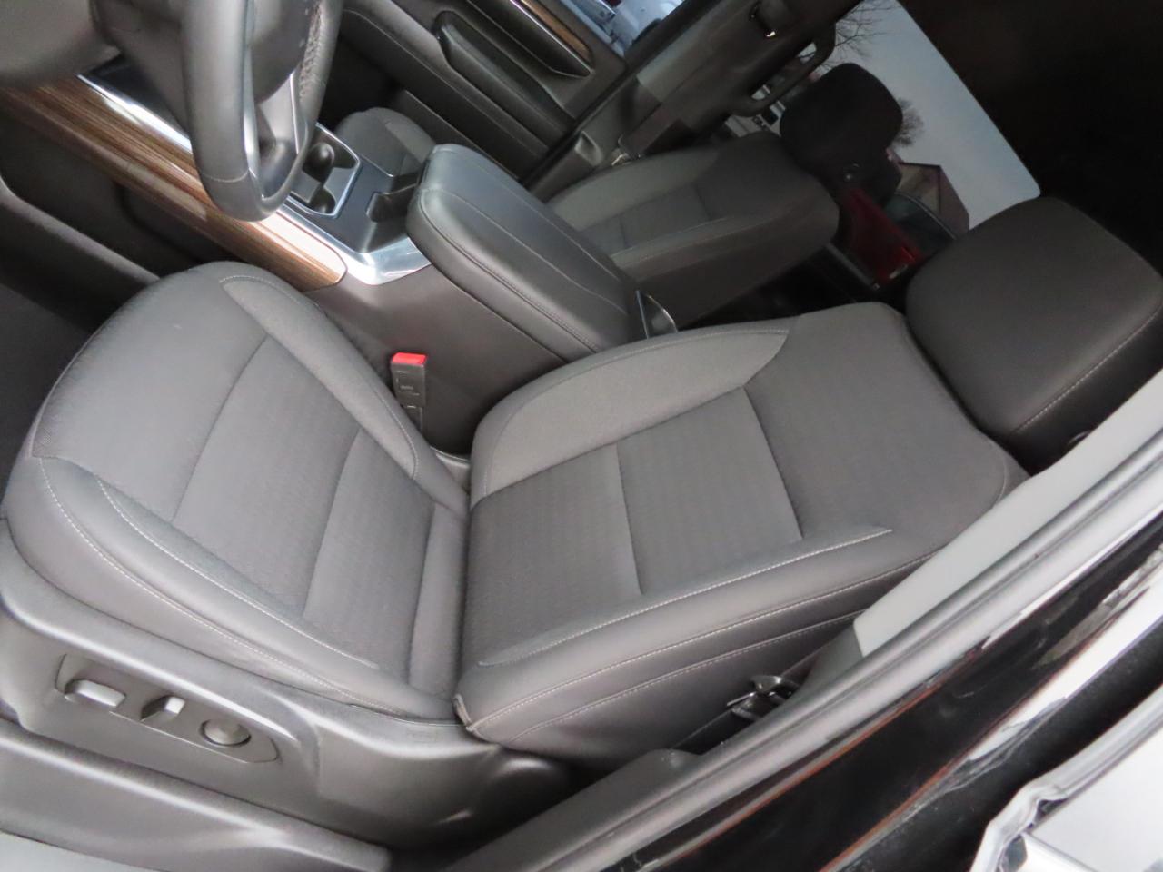 Chevrolet Silverado 3500HD 4WD Crew Cab 159" LT 2024