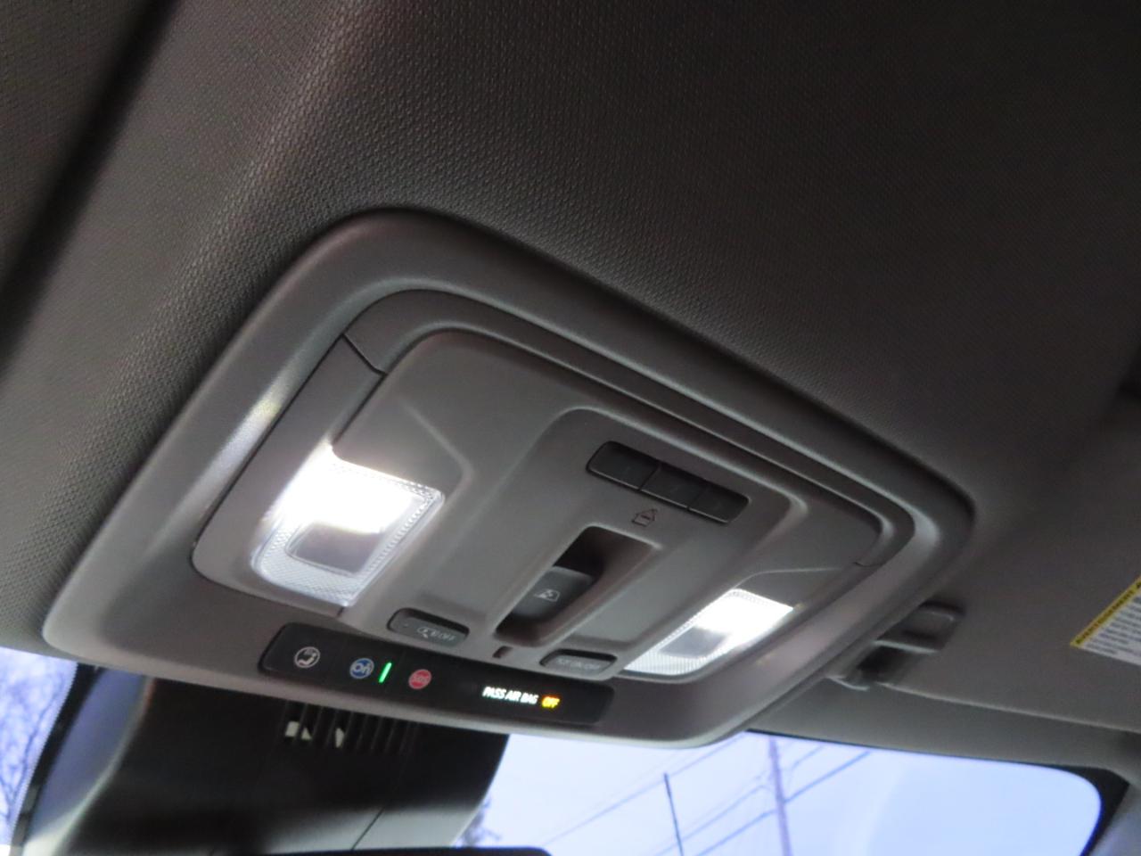 Chevrolet Silverado 3500HD 4WD Crew Cab 159" LT 2024