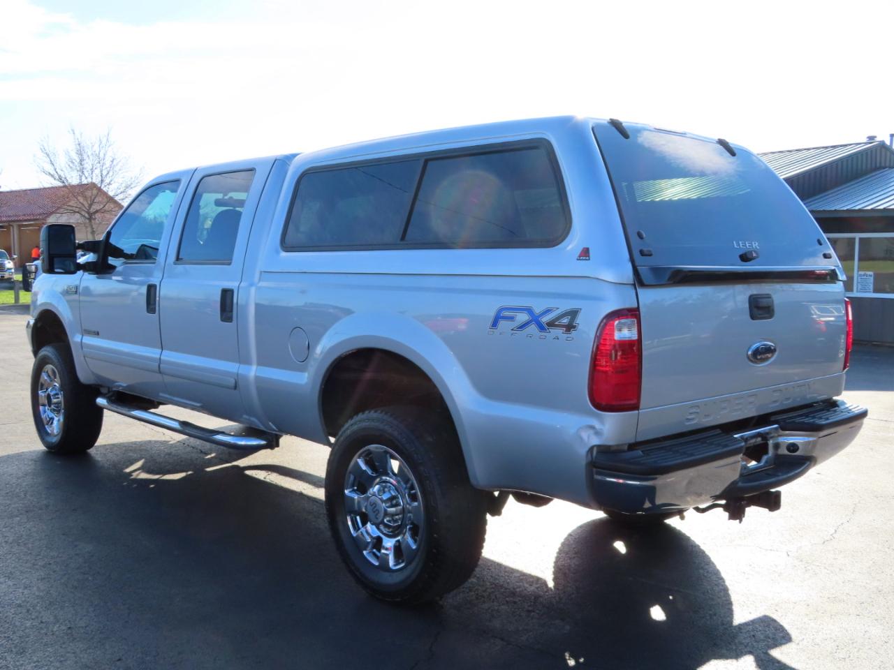 Ford Super Duty F-250 Crew Cab 156" XLT 4WD 2001