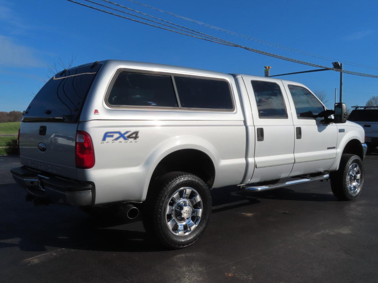 Ford Super Duty F-250 Crew Cab 156" XLT 4WD 2001