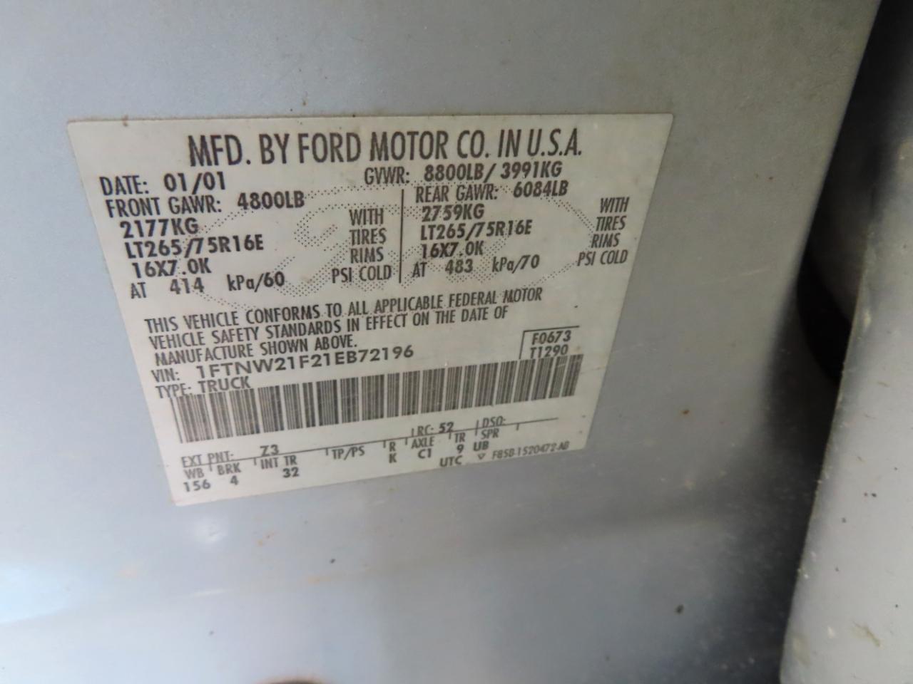 Ford Super Duty F-250 Crew Cab 156" XLT 4WD 2001