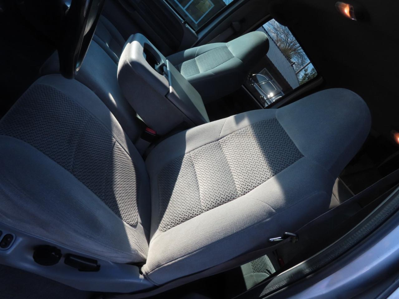 Ford Super Duty F-250 Crew Cab 156" XLT 4WD 2001