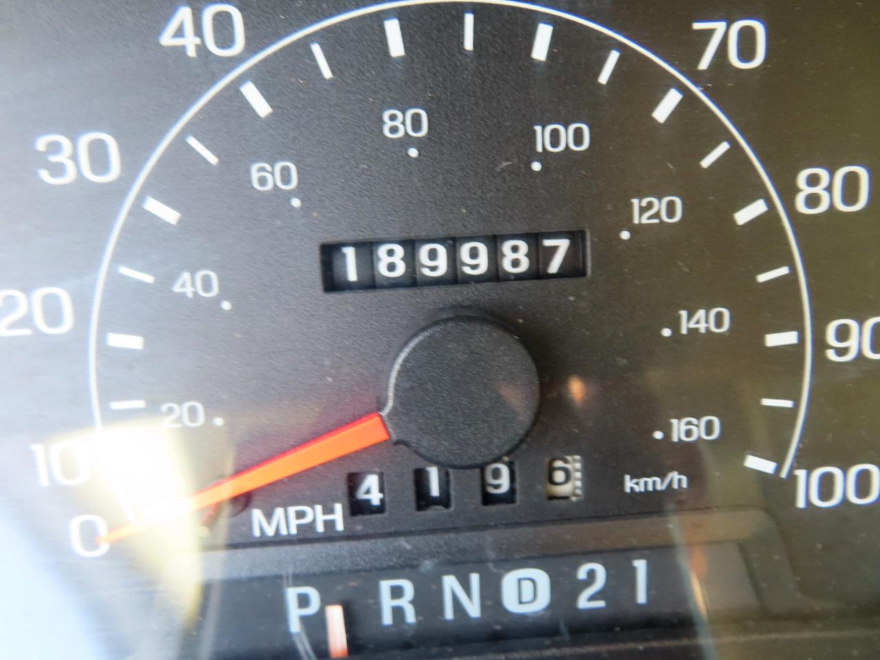 Ford Super Duty F-250 Crew Cab 156" XLT 4WD 2001