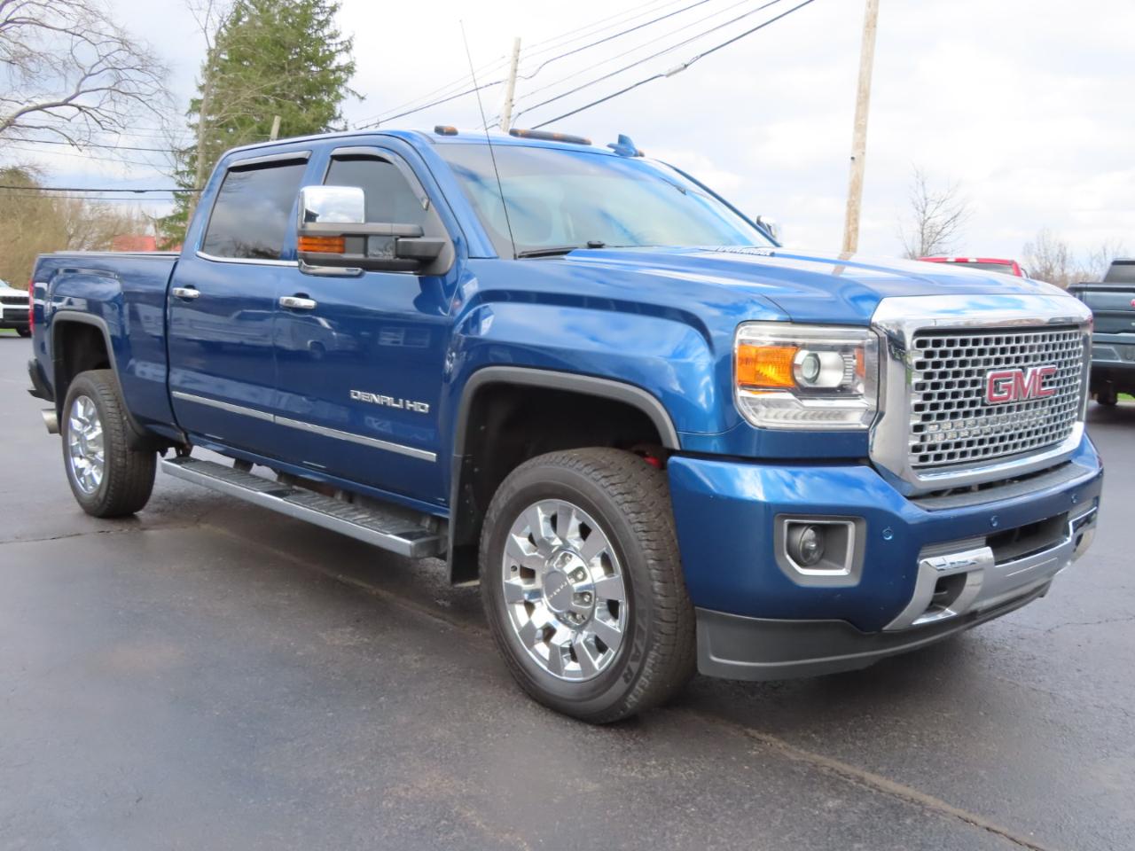 GMC Sierra 2500HD 4WD Crew Cab 153.7" Denali 2016