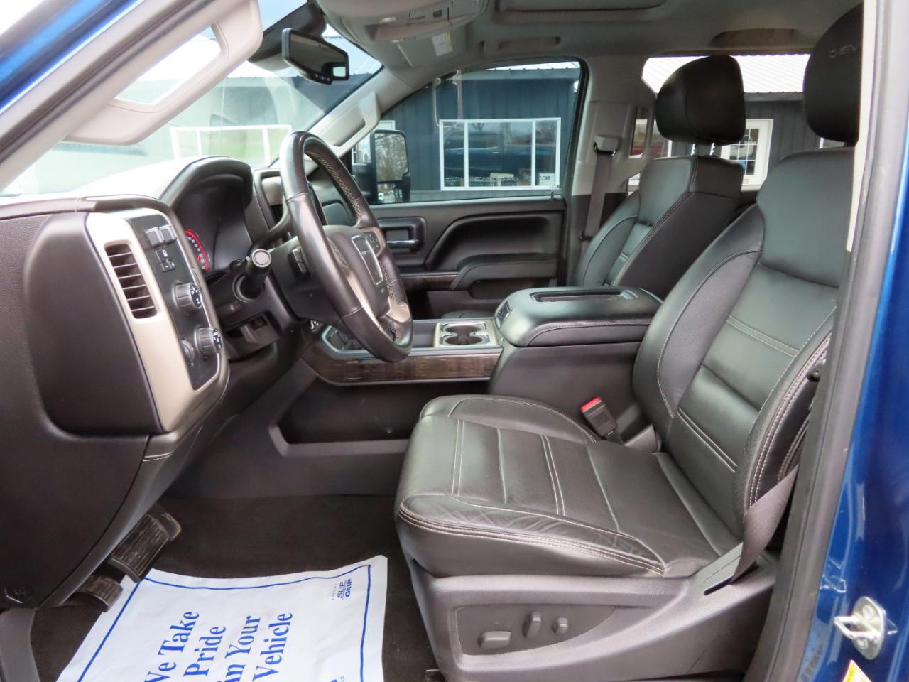 GMC Sierra 2500HD 4WD Crew Cab 153.7" Denali 2016