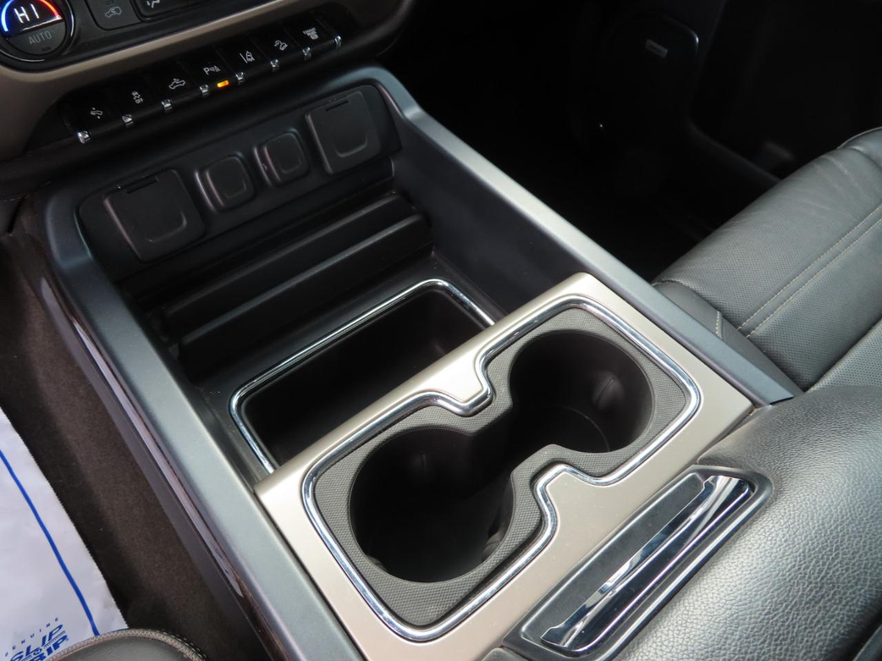 GMC Sierra 2500HD 4WD Crew Cab 153.7" Denali 2016