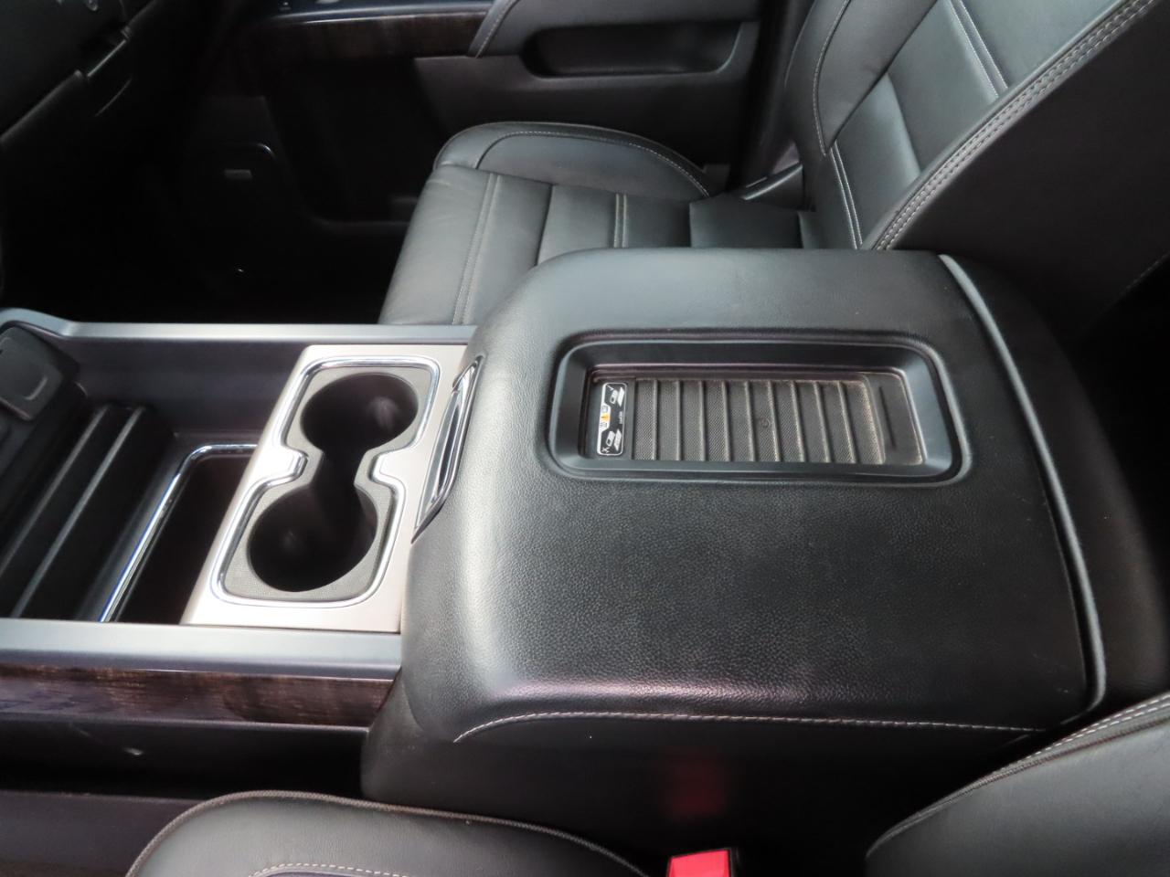 GMC Sierra 2500HD 4WD Crew Cab 153.7" Denali 2016