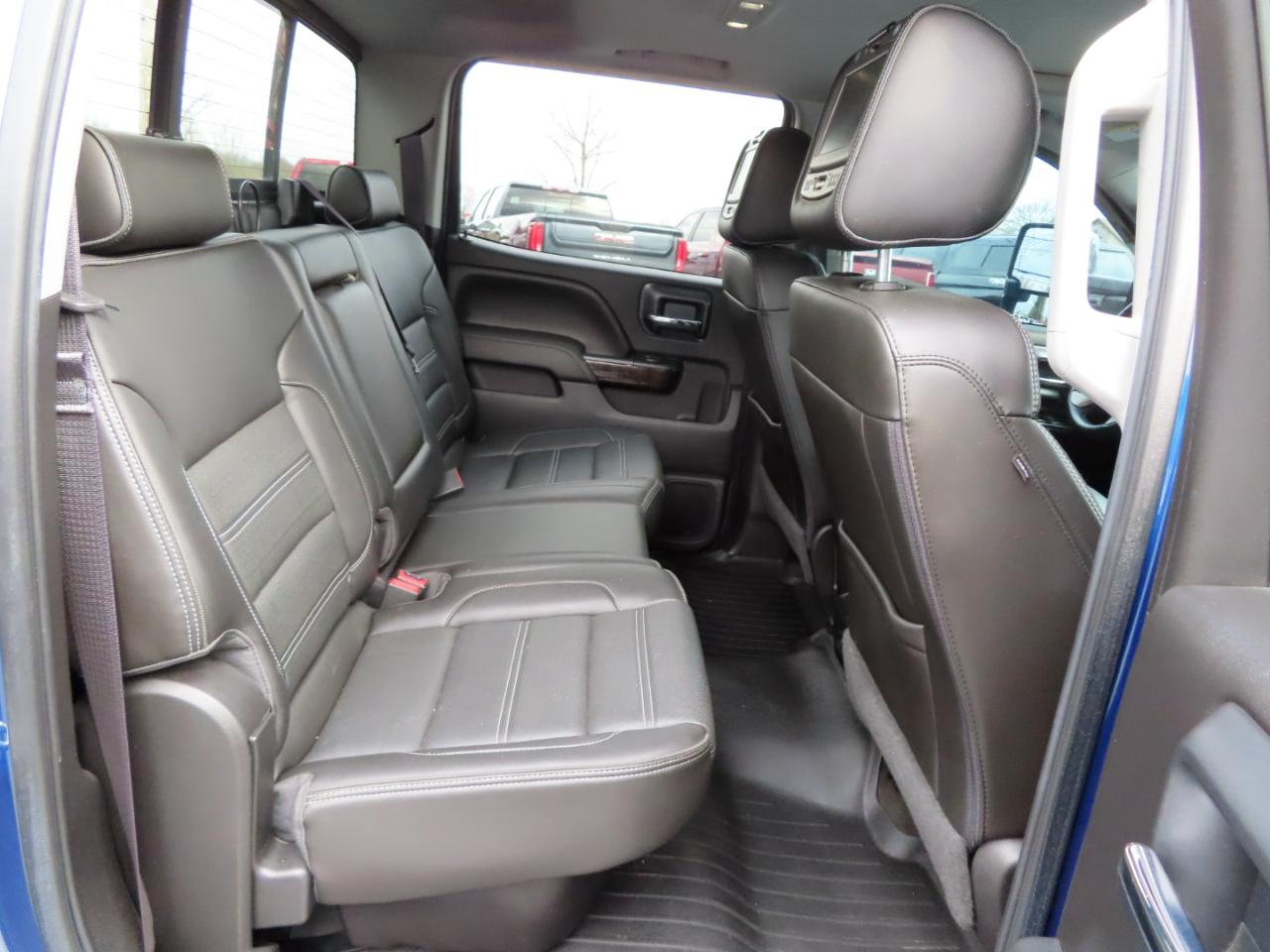 GMC Sierra 2500HD 4WD Crew Cab 153.7" Denali 2016