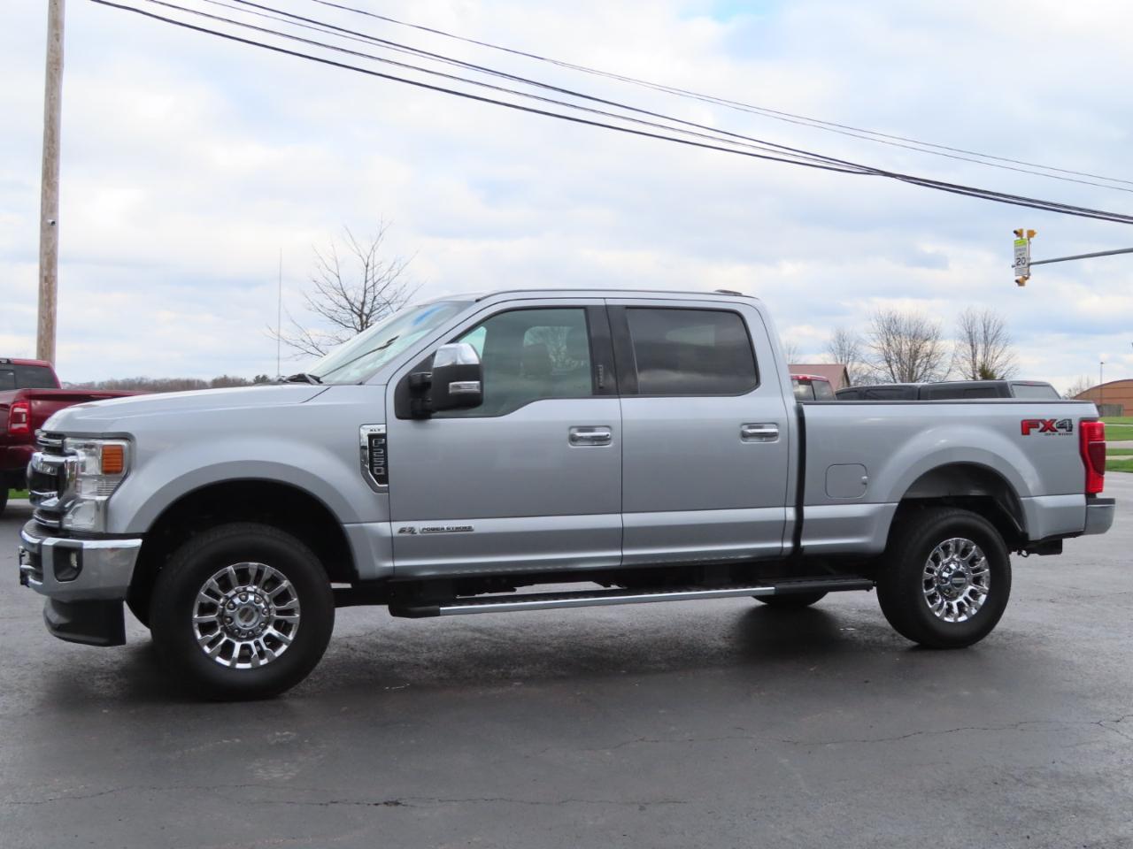 Ford Super Duty F-250 SRW XLT 4WD Crew Cab 6.75' Box 2021